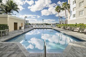 Homewood Suites by Hilton Miami-Airport/Blue Lagoon