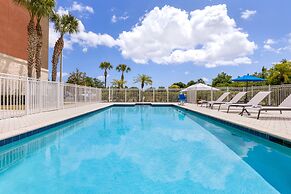 Holiday Inn Express Hotel & Suites Fort Pierce West by IHG