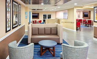 Holiday Inn Express & Suites Naples North - Bonita Springs by IHG