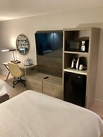 Holiday Inn Express Hotels & Suites Cocoa Beach by IHG