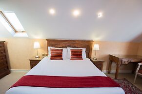 The Peacock Hotel