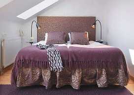 Home Hotel Wellington