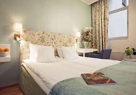 Home Hotel Wellington