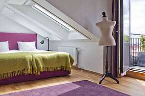 Home Hotel Wellington