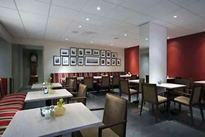 Home Hotel Wellington