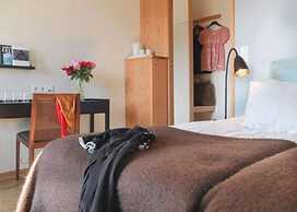 Home Hotel Wellington