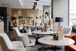 Home Hotel Wellington