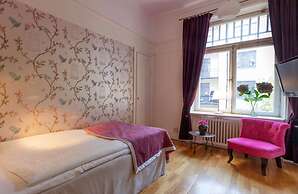 Home Hotel Wellington