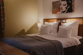 Home Hotel Kung Oscar