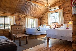 Villa Mexicana Creel Mountain Lodge