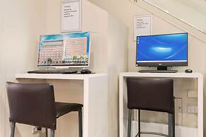 Furama Darling Harbour