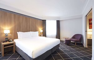 Furama Darling Harbour