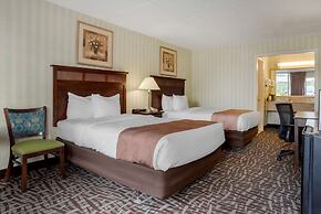 Quality Inn Fredericksburg near Historic Downtown