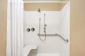 Baymont by Wyndham Jacksonville/Butler Blvd