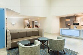Holiday Inn Express & Suites Nearest Universal Orlando by IHG