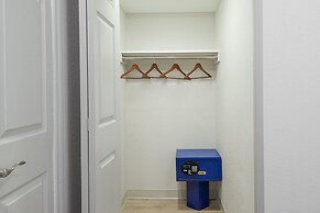 Holiday Inn Express & Suites Nearest Universal Orlando by IHG