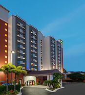 Holiday Inn Express & Suites Nearest Universal Orlando by IHG