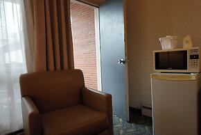 Travelodge by Wyndham Niagara Falls at the Falls