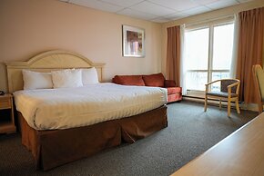 Travelodge by Wyndham Niagara Falls at the Falls