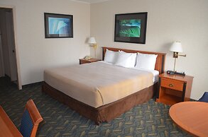 Travelodge by Wyndham Niagara Falls at the Falls