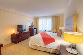 Sea View Hotel, Bal Harbour, On The Ocean