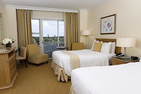 Sea View Hotel, Bal Harbour, On The Ocean