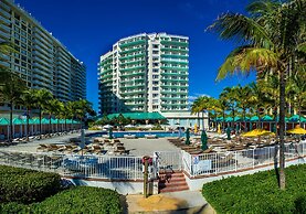 Sea View Hotel, Bal Harbour, On The Ocean
