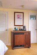 Sea View Hotel, Bal Harbour, On The Ocean