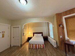 Windsor Inn Hotel