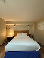 Windsor Inn Hotel
