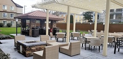 Homewood Suites by Hilton Portland Airport