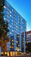 Courtyard by Marriott Düsseldorf Seestern