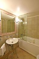 Angelica Boutique Hotel