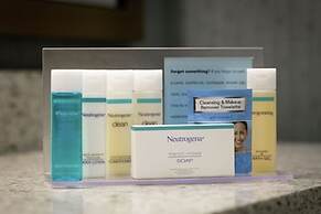 Hampton Inn & Suites St. Petersburg/Downtown