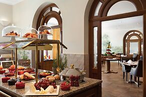 Falkenstein Grand, an Autograph Collection Hotel