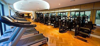 Imperial Hotel Gold Coast