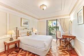 Imperial Hotel Gold Coast