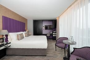 The Trinity City Hotel