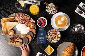 The Trinity City Hotel