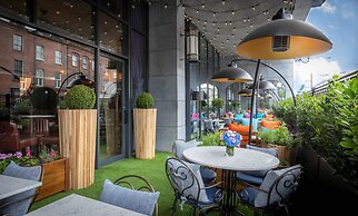 The Trinity City Hotel