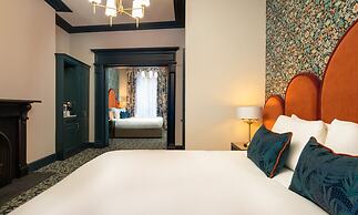 The Trinity City Hotel