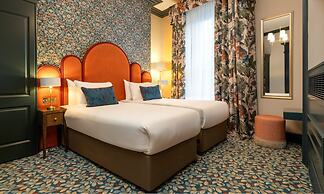 The Trinity City Hotel