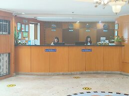 The Pearl Manila Hotel