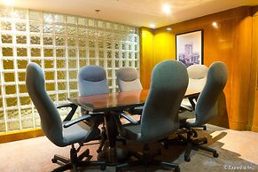 The Pearl Manila Hotel