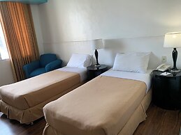 The Pearl Manila Hotel