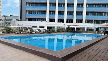 The Pearl Manila Hotel