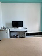 The Pearl Manila Hotel