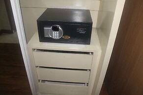 The Pearl Manila Hotel