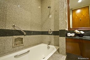 Waterfront Cebu City Hotel & Casino