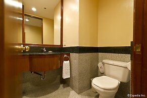 Waterfront Cebu City Hotel & Casino